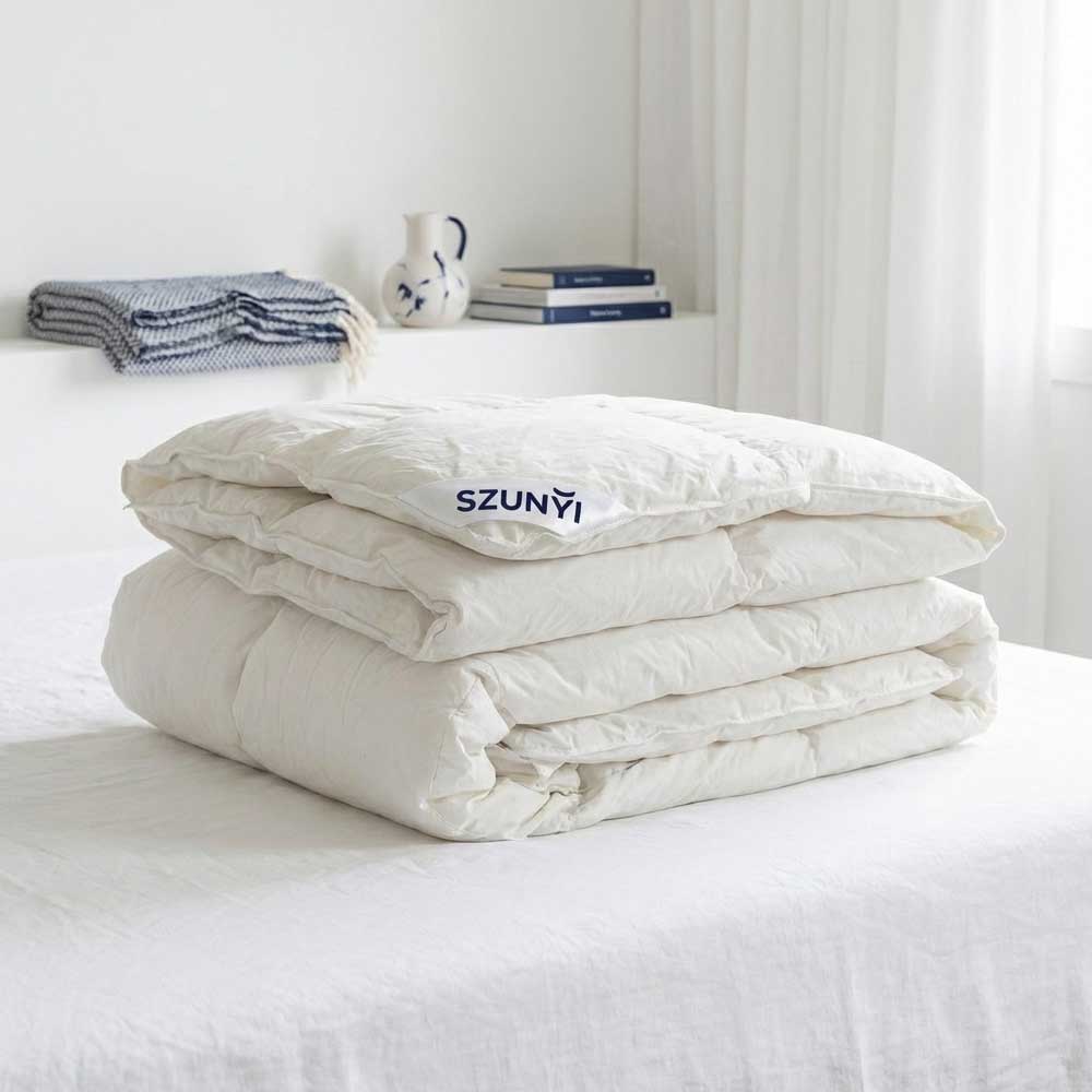 Diara paplan 40% libapehely, 60% libatoll, 220x240 cm, egy ágy sarkára terítve